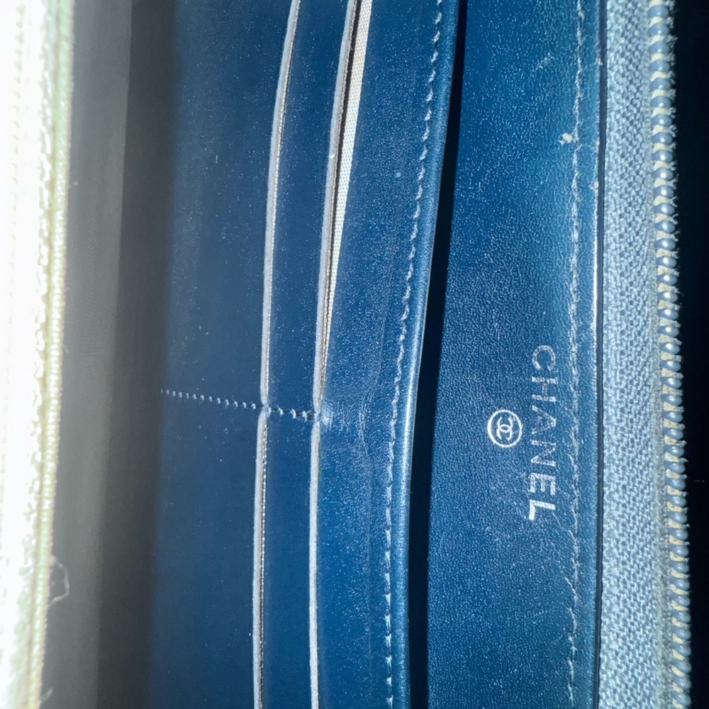 EUC! CHANEL - Blue Caviar Leather CC Timeless Zip Around Organizer Wallet - Picture 5 of 16